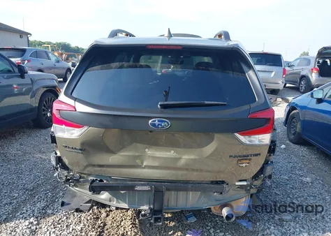 2022 Subaru Forester Wilderness из США, поврежденный, VIN JF2SKAMCXNH525719